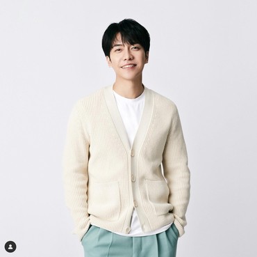 Lee Seung Gi Tanda Tangan Kontrak dengan Agensi Baru