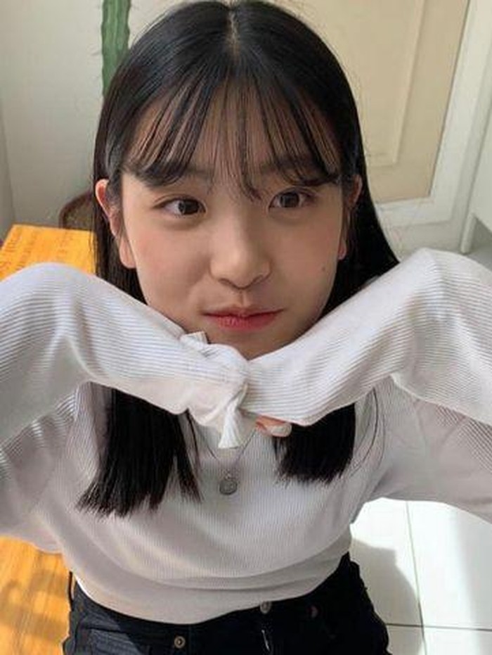 Oh Ye Ju memulai debut aktingnya pada tahun 2021 lalu dalam drama Hometown Cha-Cha-Cha. Ada yang familiar dengan wajahnya nggak, nih?/ foto: instagram.com/oh.yeju