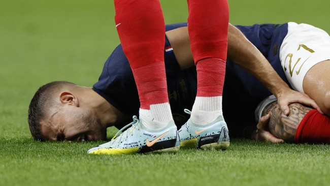 Prancis berhasil mengawali langkah mereka di Piala Dunia 2022 dengan gemilang namun mereka harus kembali kehilangan satu pemain bintang.