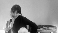 <p>Aktris cantik Song Hye Kyo belum lama ini merayakan ulang tahun, Bunda. Wanita kelahiran Daegu, Korea Selatan pada 22 November 1981 tersebut, telah menginjak usia 41 tahun. Makin terlihat awet muda ya, Bunda. (Foto: Instagram @kyo1122)<br /><br /><br /></p>