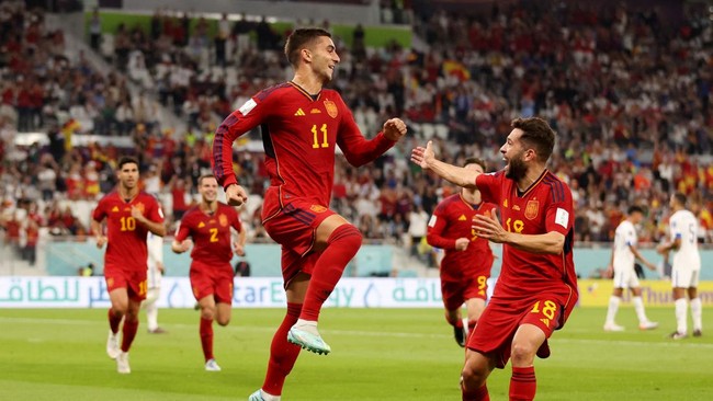 Spanyol mengungguli Kosta Rika di babak pertama laga Grup E Piala Dunia 2022 di Stadion Al Thumama, Doha, Rabu (23/11).