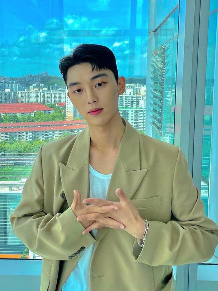 Tak melupakan pendidikannya, ia merupakan lulusan dari Hanlim Multi Arts School, jurusan Broadcasting dan Entertainment pada tahun 2019 lalu./ Foto: instagram.com/_choiiii__