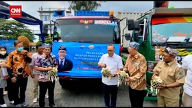 VIDEO: Mendag Zulhas Lepas Ekspor Perdana Sarden Ke Australia