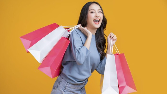 Kerap Kalap Saat Berbelanja? Atasi dengan Save and Splurge! Cek Apa Maksudnya di Sini