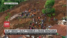VIDEO: Alat Berat Masih Kesulitan Tembus Lokasi Bencana