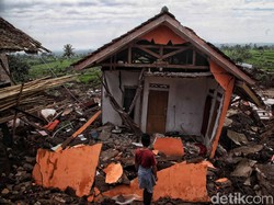 Jawa Barat, Tanah yang Tidak Pernah Diam