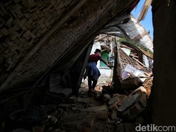 Wujud Kepedulian CT ARSA Foundation dan berbuatbaik.id untuk Korban Gempa Cianjur