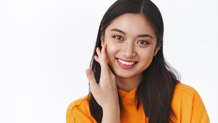 Tips Mengecilkan Pori-pori yang Besar di Wajah Secara Alami