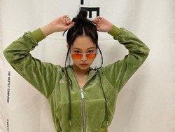 Intip 10 OOTD Trendi ala Jennie BLACKPINK, Terinspirasi Gaya Lawas Y2K