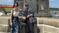 <p>Jane lahir di tahun 2000. Diketahui, ia merupakan seorang mahasiswa yang berkuliah di universitas bergengsi di Amerika Serikat yaitu Harvard. (Foto: Instagram @_jadali_ dan @jetli)<br /><br /><br /></p>