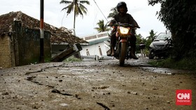 Gak Cuma Lampung, Viral Jalan di Sumsel Juga Rusak Parah