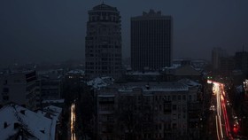 Drone Musuh Ditembak Jatuh, Ledakan Terdengar di Kota Kyiv