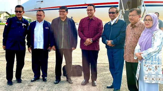 Berangkat ke Munas KAHMI, Mahfud Pamer Foto Bareng Anies dan JK