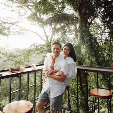 Pacaran Seagama, Intip 7 Potret Harmonis Naysila Mirdad & Arfito