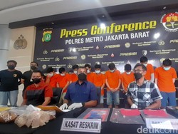 Komplotan Pelaku Ganjal ATM di Jakbar Ditangkap, Kuras Duit Rp 400 Juta!