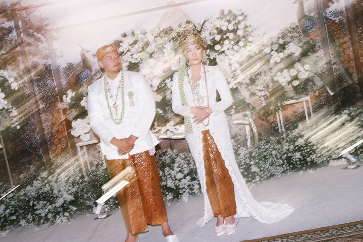 Potret Pernikahan Anak Sulung Nicky Astria