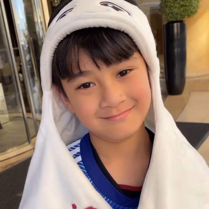 <p>Mulai dari rekan sesama artis hingga netizen meninggalkan beragam komentar untuk Rafathar. Mereka memberikan ucapan selamat dan turut merasa bangga. (Foto: Instagram @raffinagita1717)<br /><br /><br /></p>