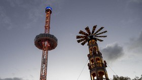 FOTO: Mengamati Panorama Prancis dari Menara The City Skyliner di Metz