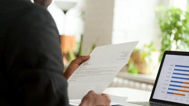 img-title Perbedaan CV dan Resume Lengkap dengan Cara Membuatnya
