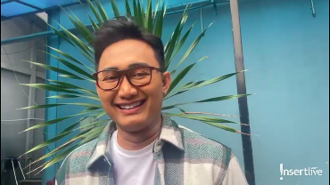 img-title Bobby Tince Pura-pura Berhubungan Baik dengan Mantan Istri di Depan Anak