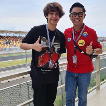 Reaksi Eko Patrio Disangka Sopir Saat Antar Anaknya yang Mirip Bule ke Sekolah