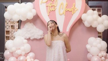 img-title 7 Potret Canti Tachril Gelar Baby Shower Meriah Tanpa Adipati Dolken