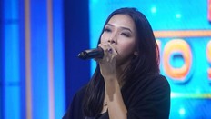 LIRIK LAGU ADALAH PENGALAMAN HIDUPNYA
