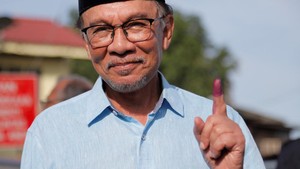 PM Anwar Ibrahim Pilih Mobnas Malaysia Proton Jadi Mobil Dinas