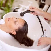 Tips Keramas untuk Menjaga Tampilan Rambut Sehat Serta Mencegahnya dari Kerusakan