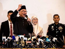 Termasuk Potong Gaji Menteri, Ini 10 Hal Akan Dilakukan Anwar Ibrahim