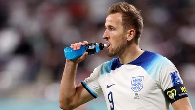 img-title Rooney Sarankan Southgate Cadangkan Kane dan Mount