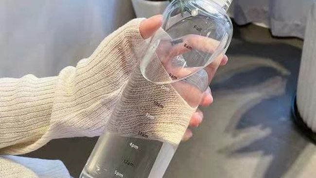 Penjelasan Ahli soal Seberapa Sering Botol Minum Isi Ulang Harus Dibersihkan