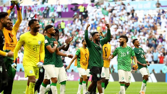 Saudi Arabia players laugh at Rolls Royce Rumors of Prince MbS