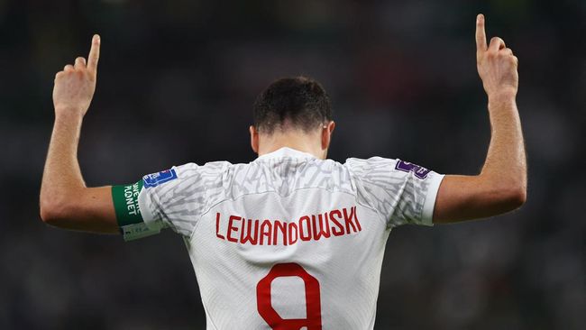 Striker Polandia, Robert Lewandowski bertekad menunjukkan potensi terbaik dalam duel lawan Argentina di laga penentuan grup C Piala Dunia 2022.