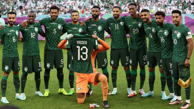 Timnas Arab Saudi tetap dipuji Bader Al-Asaker, Direktur Kantor Pribadi Pangeran Kerajaan Saudi, Pangeran MbS setelah kalah 0-2 dari Polandia.