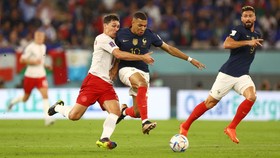 Duel Keras, Prancis vs Denmark imbang di Babak Pertama