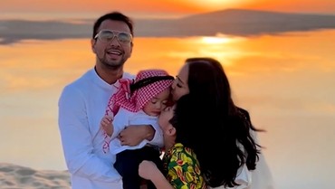 img-title Doa Raffi Ahmad dan Nagita Slavina pada Hari Ulang Tahun Rayyanza Cipung