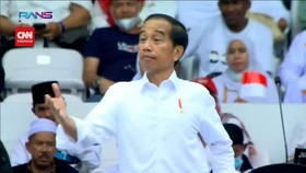 VIDEO: Cerita Jokowi Salaman Kepala Mendongak dengan Pemimpin Dunia