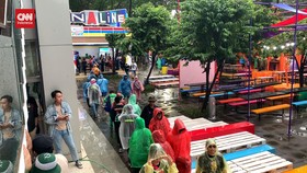 VIDEO: Semarak Soundrenaline Hari Pertama Meski Diguyur Hujan