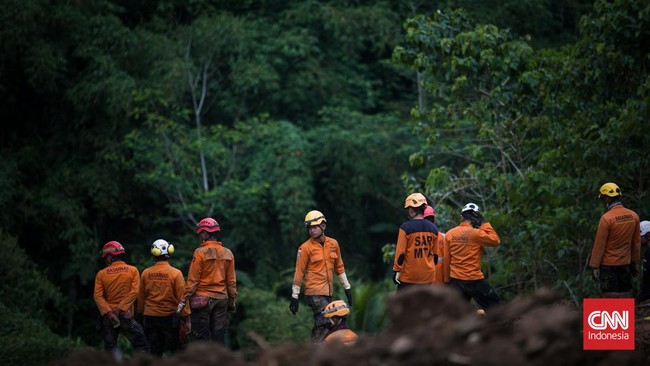 Jumlah korban meninggal gempa Cianjur kembali bertambah satu orang pada Rabu (30/11), sehingga total menjadi 328 orang.