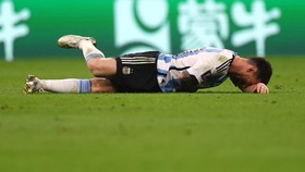 Aguero Bela Messi dari Ancaman Mengerikan Canelo