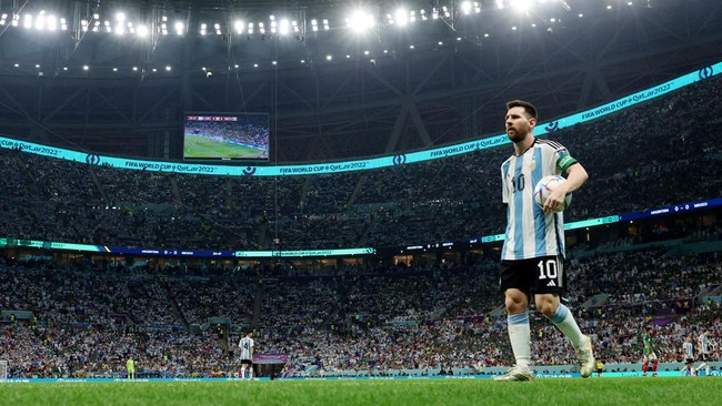 Pelatih Argentina Lionel Scaloni memuji Lionel Messi setinggi langit usai mencetak gol kemenangan atas Meksiko di Piala Dunia 2022.