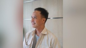 Penampakan Rambut Hitam Ganjar Pranowo usai Jokowi Sentil Rambut Putih