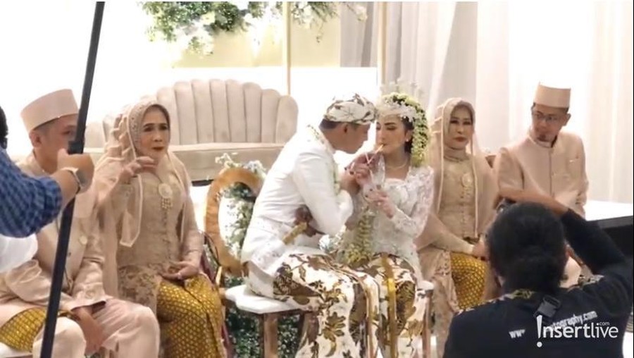 Pernikahan Kiki Amalia dan Agung Nugraha