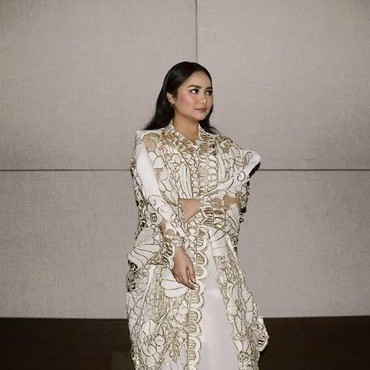 Kabar Terbaru Gita Gutawa usai Lagunya Kembali Viral