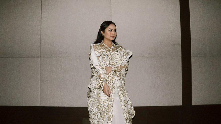 Potret Cantik Gita Gutawa