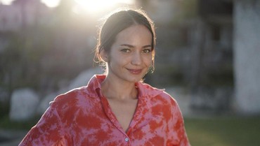 img-title Enzy Storia Panik Saat Dikta Bahas Lamaran, Kenapa?