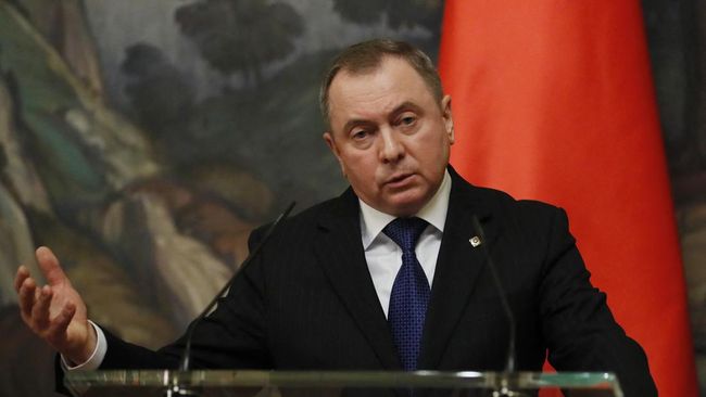 Vladimir Makei, Menteri Luar Negeri Belarus meninggal 'tiba-tiba' sehari sebelum dijadwalkan bertemu Menteri Luar Negeri Rusia.