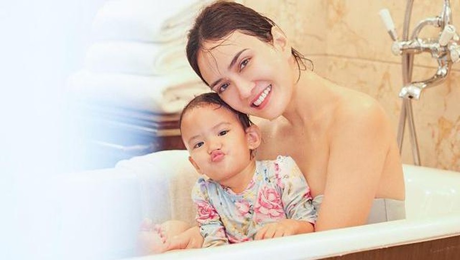 Shandy Aulia dan Claire