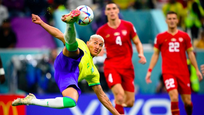Follower Richarlison Bertambah 5 Juta Usai Cetak 2 Gol untuk Brasil Richarlison telah memperoleh lima juta pengikut baru di Instagram usai mencetak dua gol dalam kemenangan 2-0 Brasil atas Serbia di Piala Dunia 2022.
